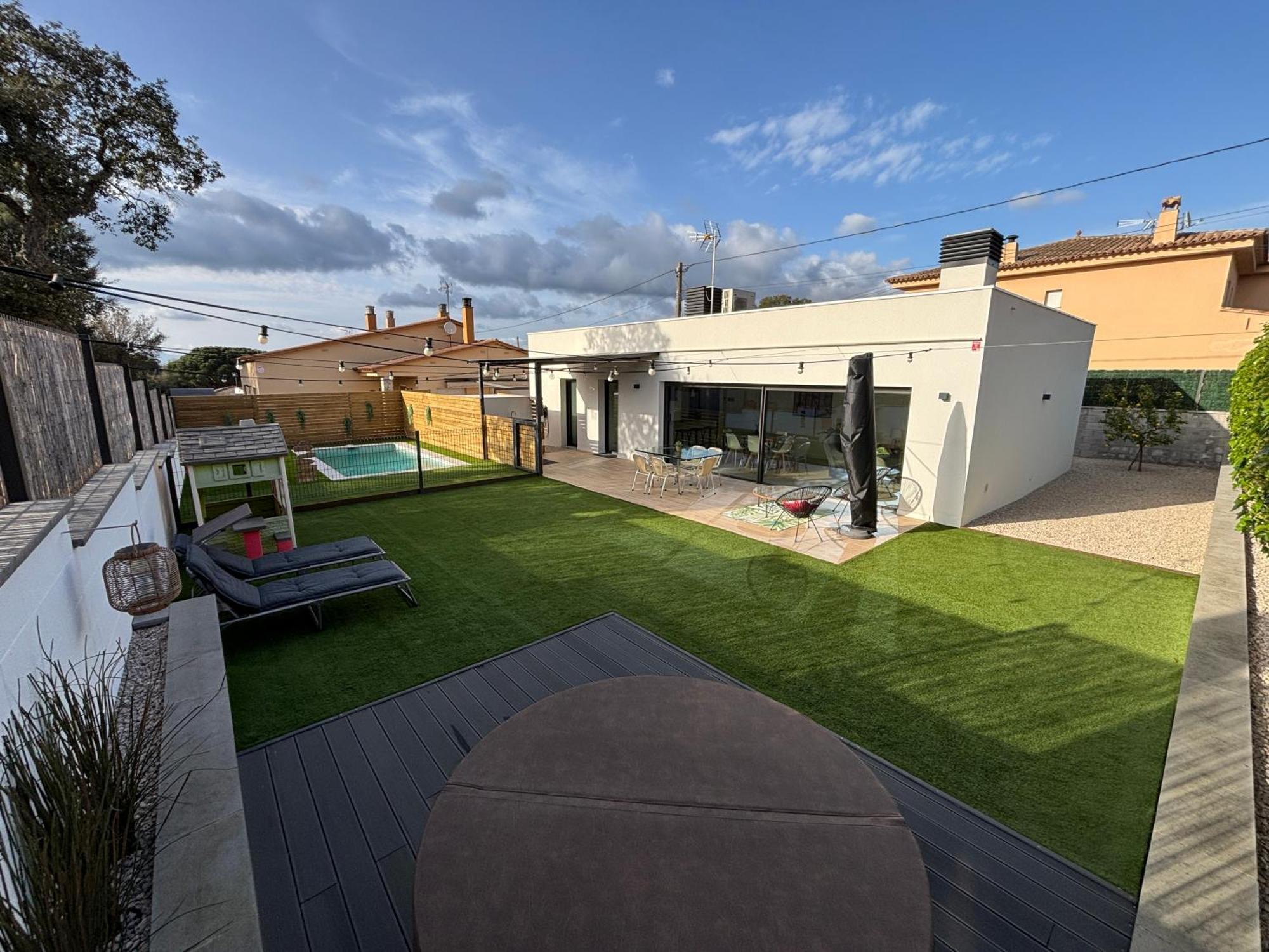 Espectacular Casa En Llagostera - Costa Brava, Con Piscina エクステリア 写真